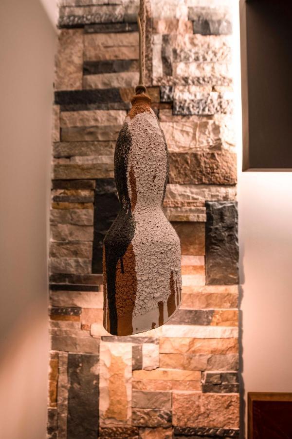 Vila Eden Boutique Hotel Korce Buitenkant foto