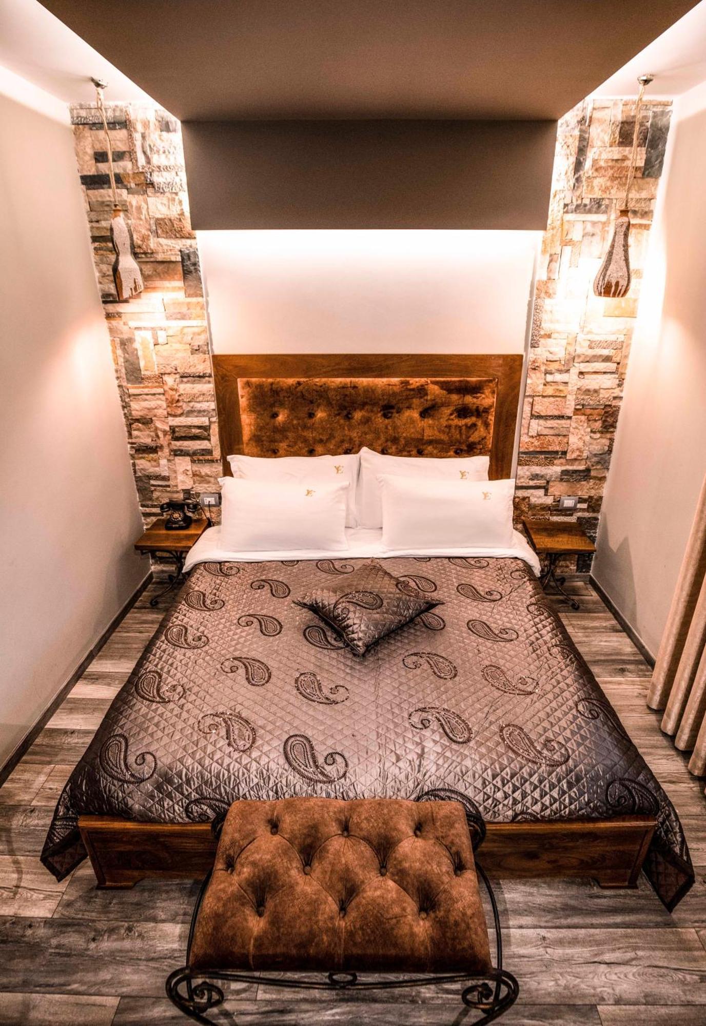 Vila Eden Boutique Hotel Korce Kamer foto
